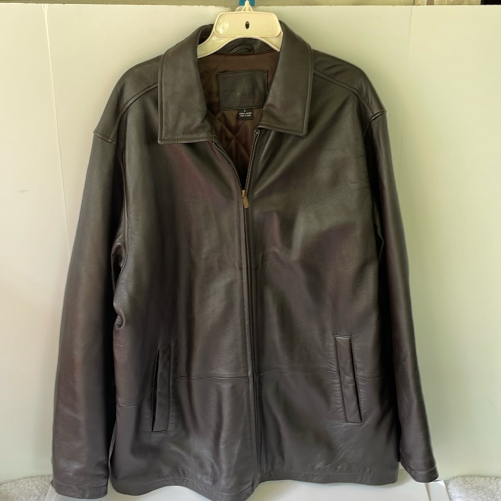 Knight Bridge Men's Large Leather Coat